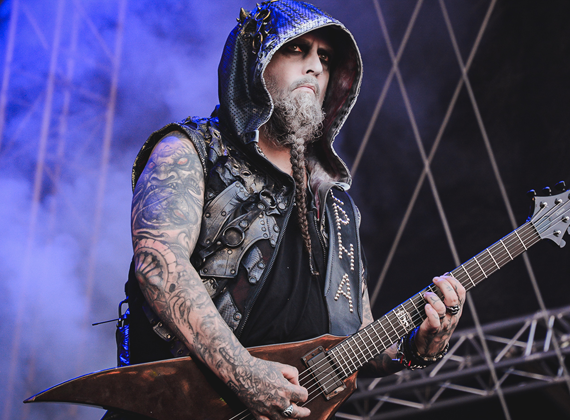 Dimmu Borgir